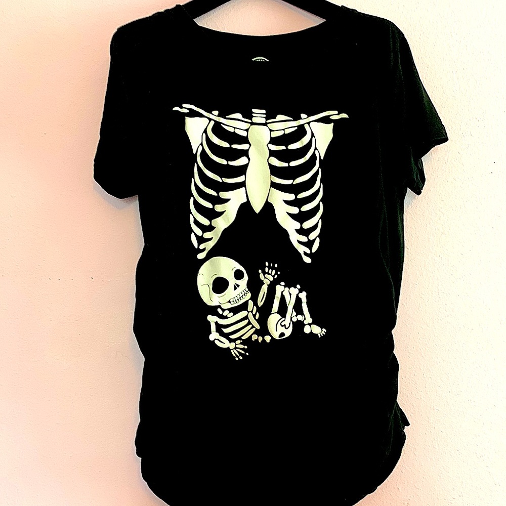 Halloween Maternity TShirt XL